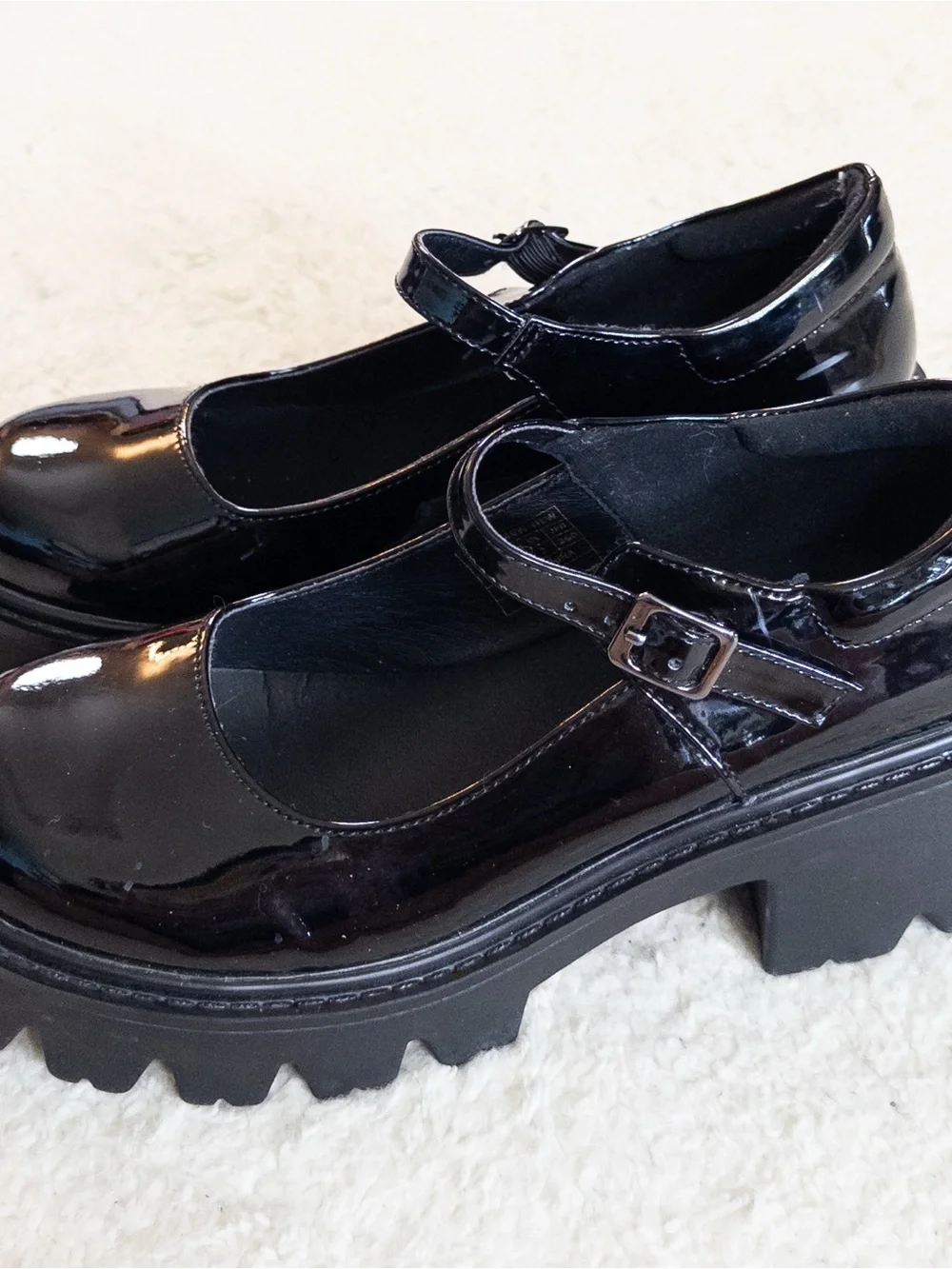 Dream Pairs Black Patent Platform Mary Jane Shoes Women’s Size 9 Goth